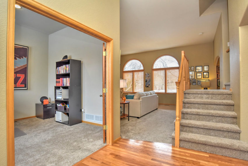 3305 Rookery Road Fort Collins-large-003-40-Entryway-1499x1000-72dpi