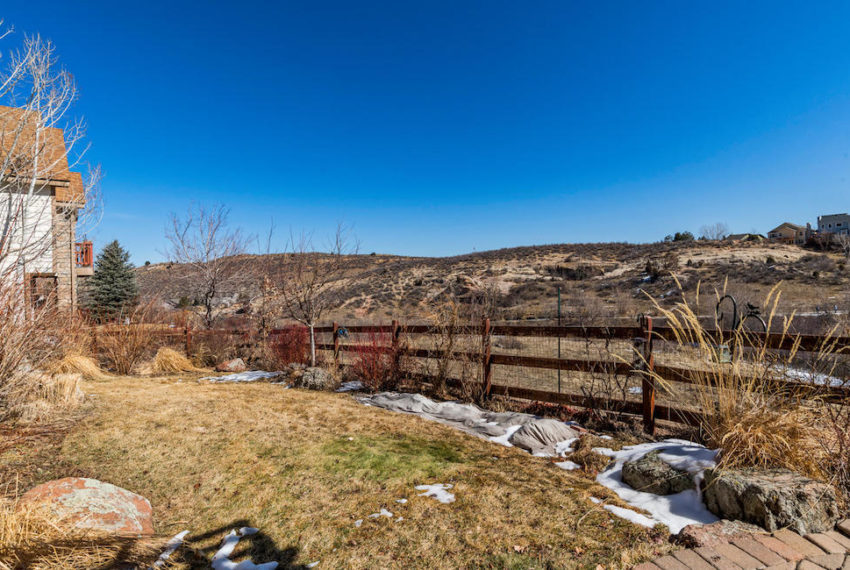 604-golden-eagle-circle-golden-co-large-038-37-Back Yard-1500x1000-72dpi