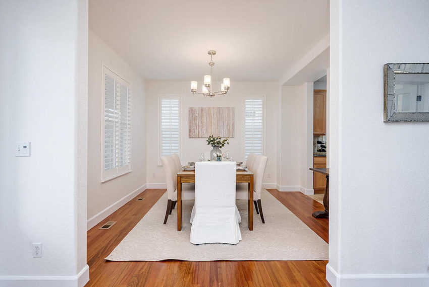 8604-e-28th-ave-denver-co-80238-large-006-002-Dining Room-1500x999-72dpi