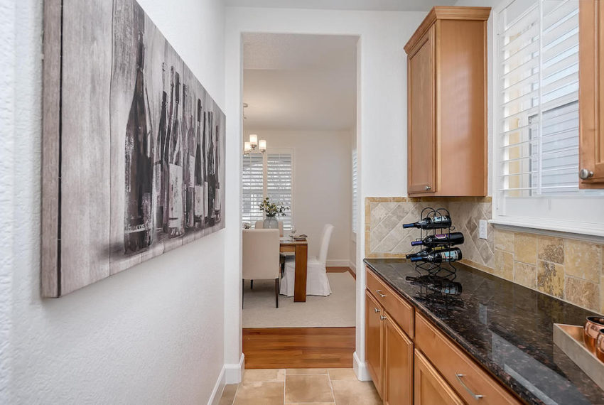 8604-e-28th-ave-denver-co-80238-large-011-008-Butlers Pantry-1500x1000-72dpi