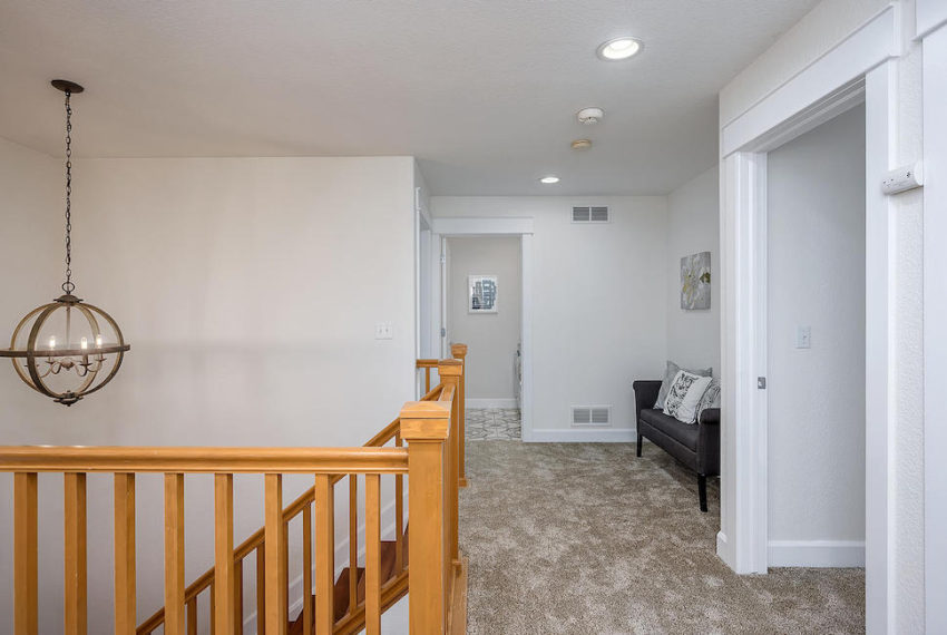 8604-e-28th-ave-denver-co-80238-large-032-048-Upper Landing-1494x1000-72dpi