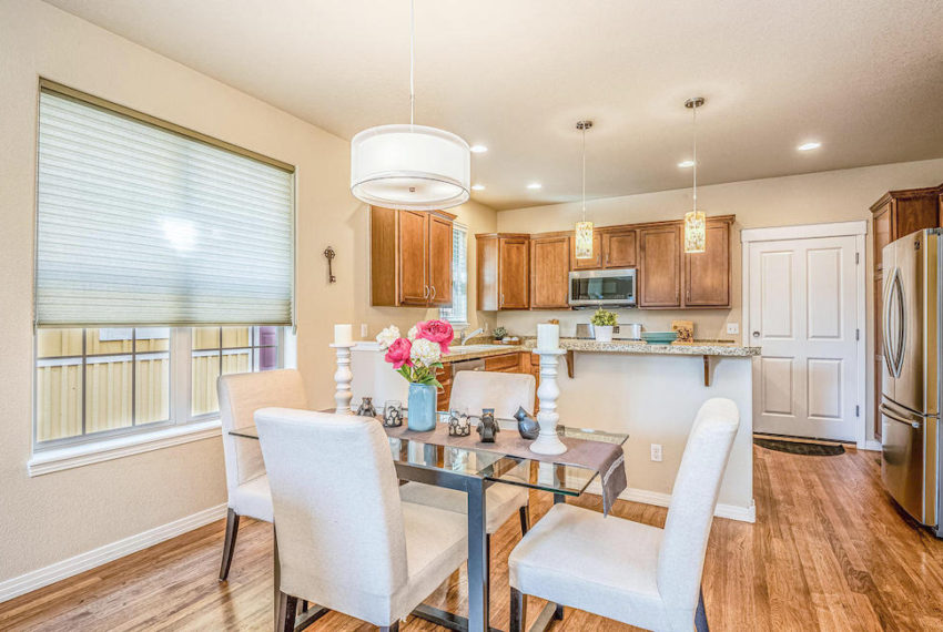 9167-e-29th-pl-denver-co-80238-large-011-026-Kitchen Dining Room-1500x1000-72dpi