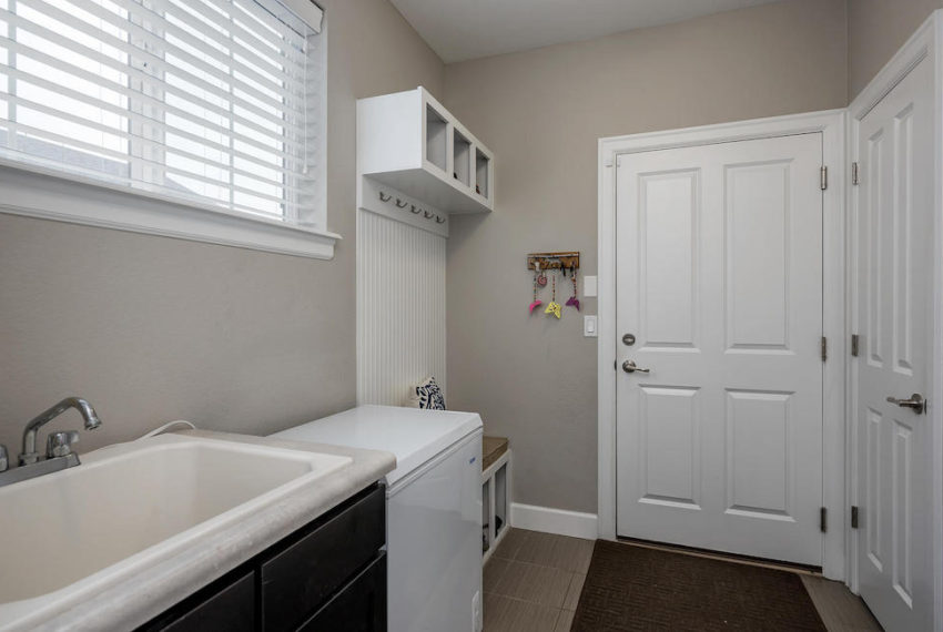 10802 E 28th Place Denver CO-large-023-048-Mudroom-1500x997-72dpi