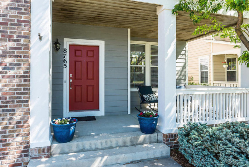 8765 E 28th Avenue Denver CO-large-006-004-Front Porch-1500x999-72dpi