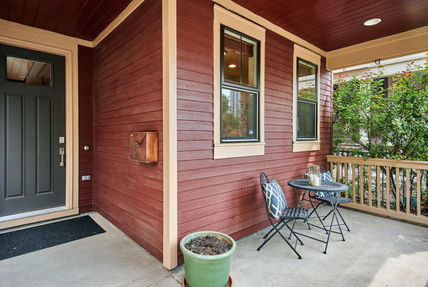 2218 Washington Street Denver-large-003-099-Front Porch-1500x1000-72dpi