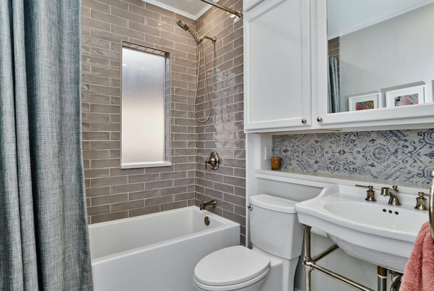 2379 Dexter Street Denver CO-large-021-025-Bathroom-1500x1000-72dpi