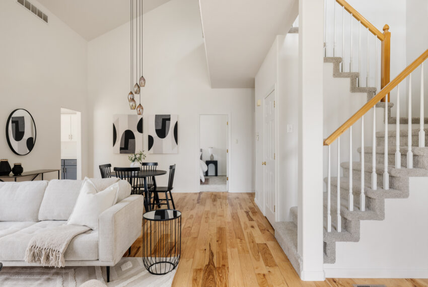 8001 Ellsworth Ave-004