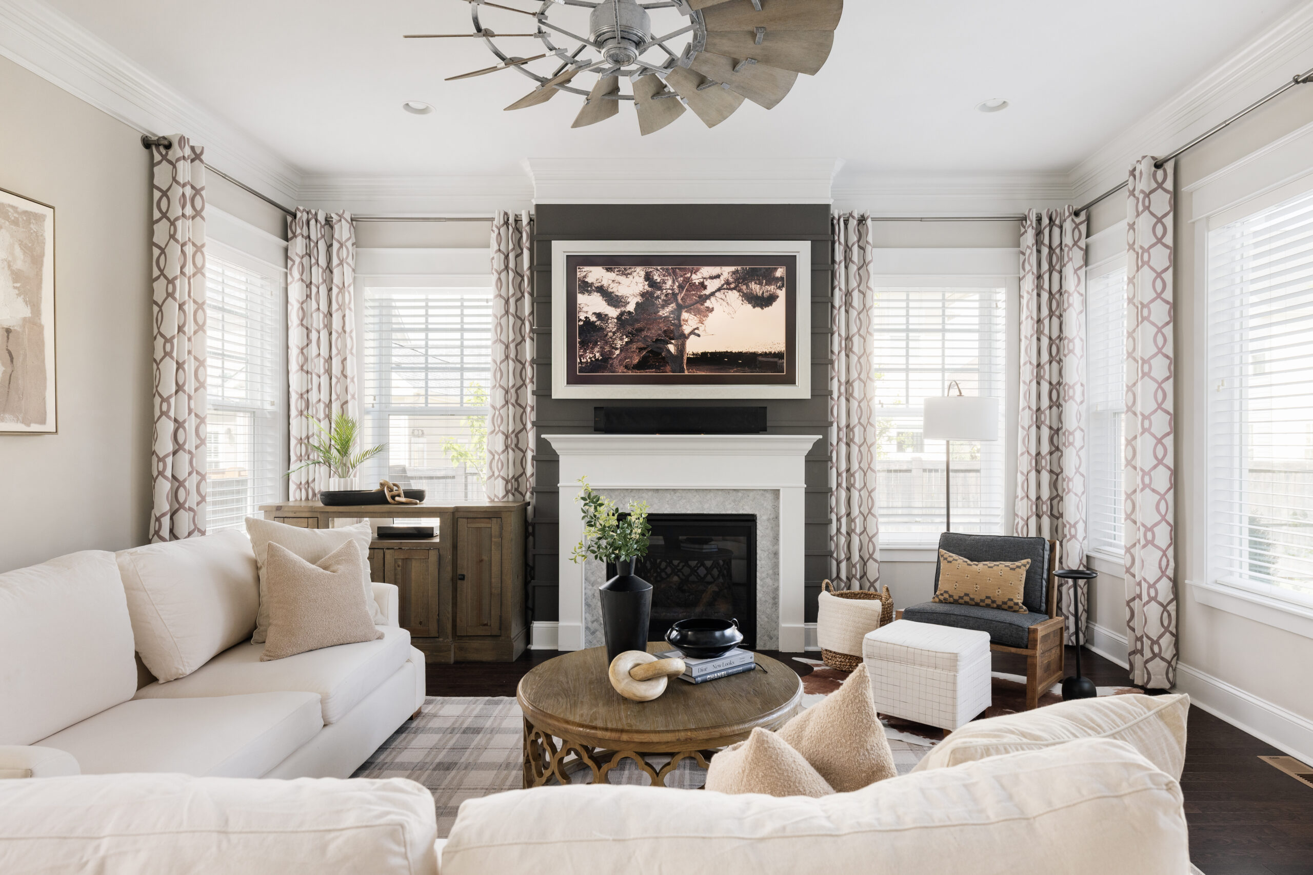 6072 N Chester-010