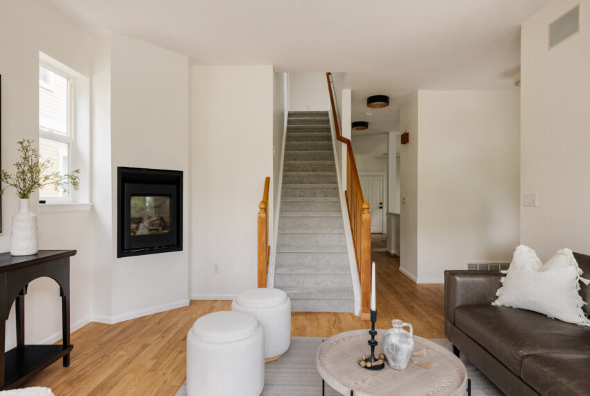 4523 W 36th Pl-005