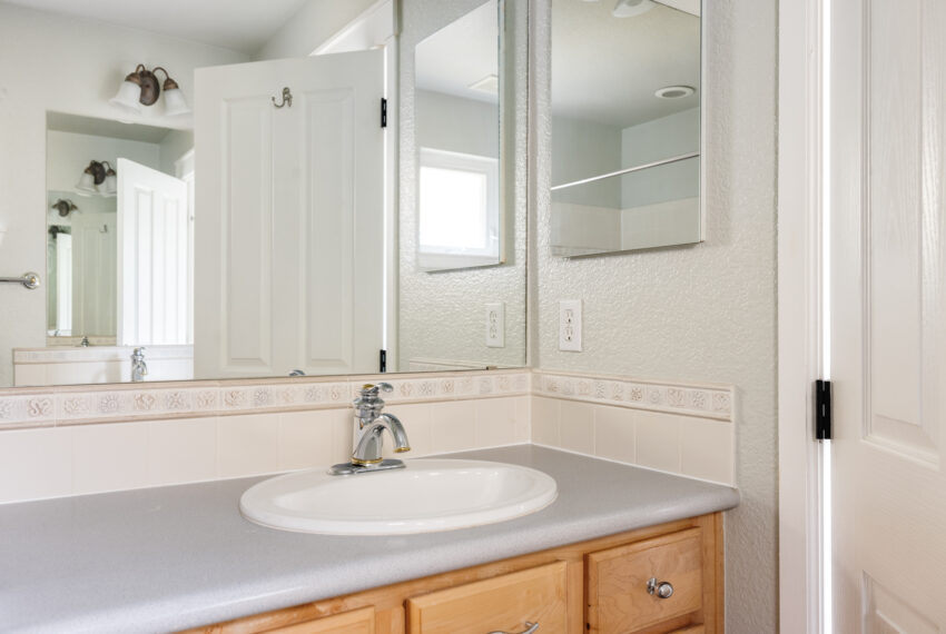 4523 W 36th Pl-022