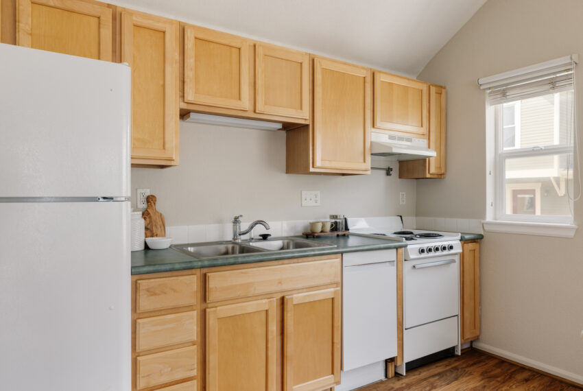 4523 W 36th Pl-032