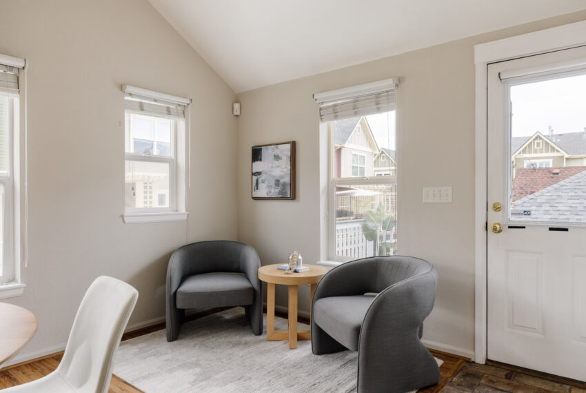 4523 W 36th Pl-033
