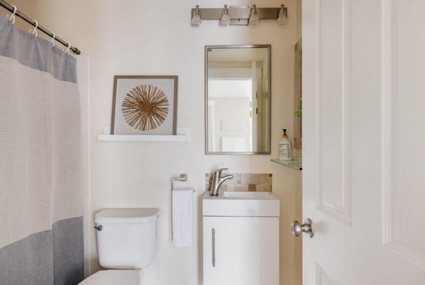 4523 W 36th Pl-034
